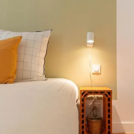 Apartment T3 Sur Jolie Place, Parking Inclus, Clim
